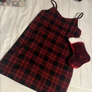 Holiday Christmas Slip Dress Girls’ 10/12 art class Red & Black Plaid-Like New!